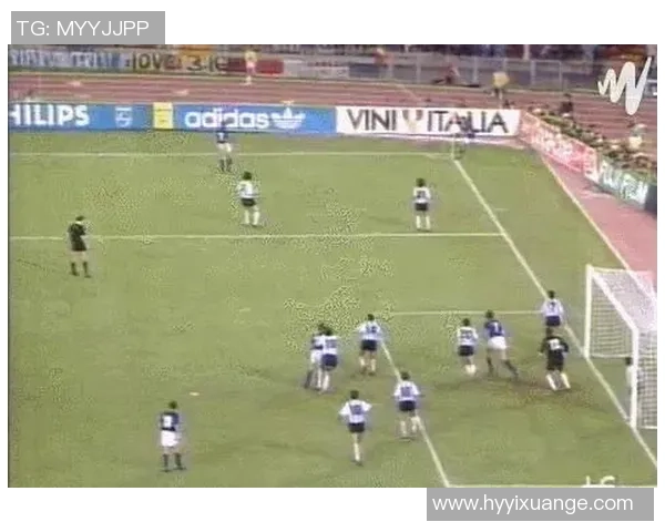 足球传奇刷子木板挑战赛开启全新竞技模式，球迷热议未来明星之路